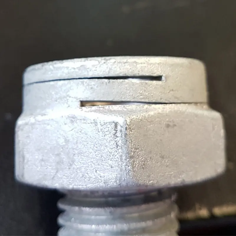 GALVANISATION À CHAUD PAR IMMERSION