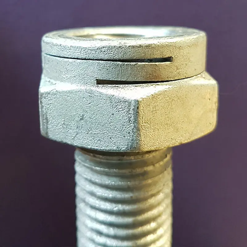 GALVANISATION À CHAUD PAR IMMERSION