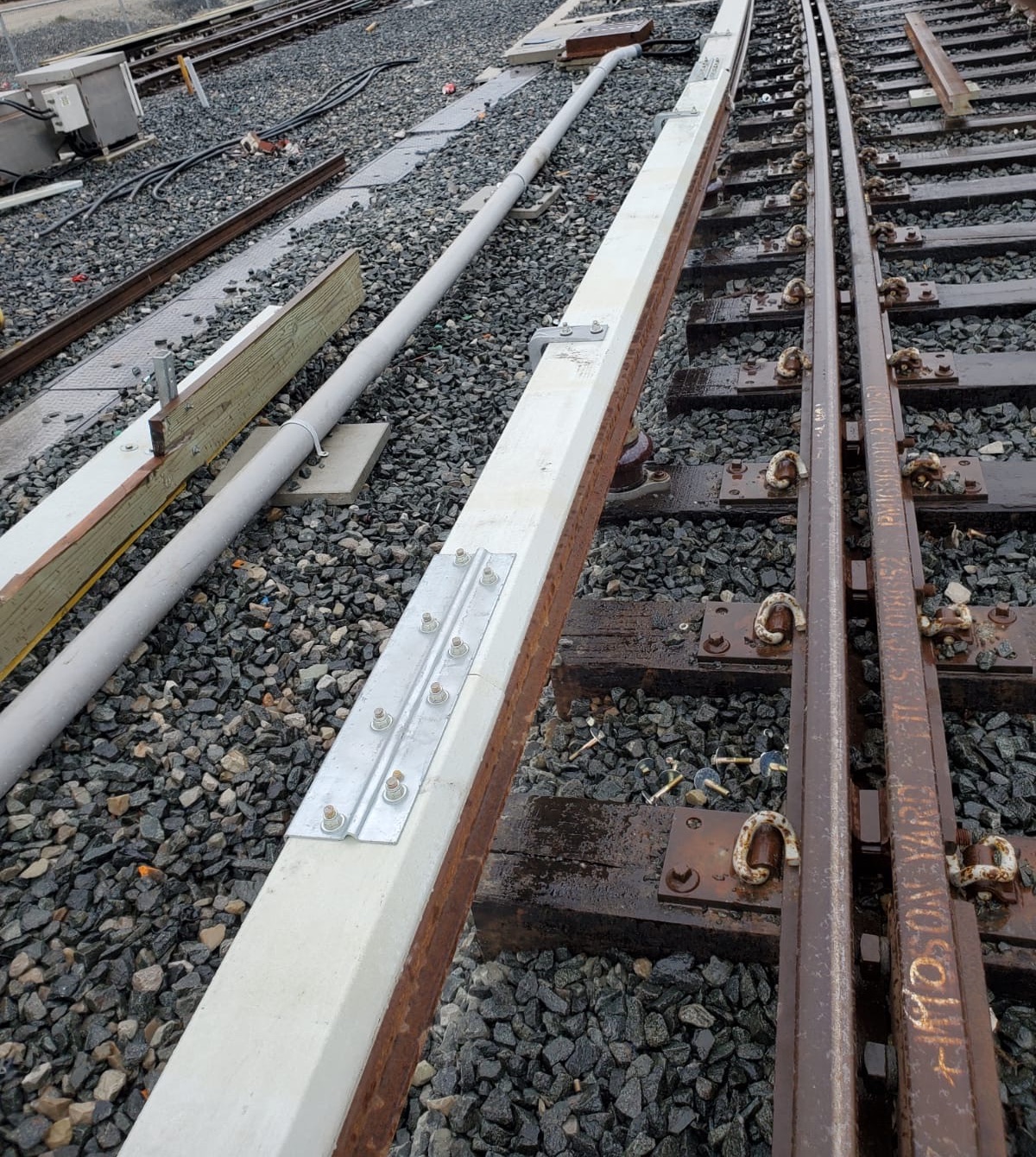 J.Lanfranco garde les compagnies de transport sur les rails
